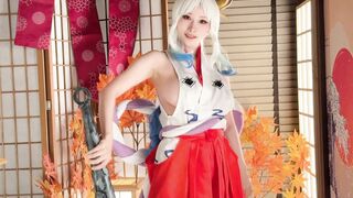 Haneame Sexy Yamato One Piece Cosplay